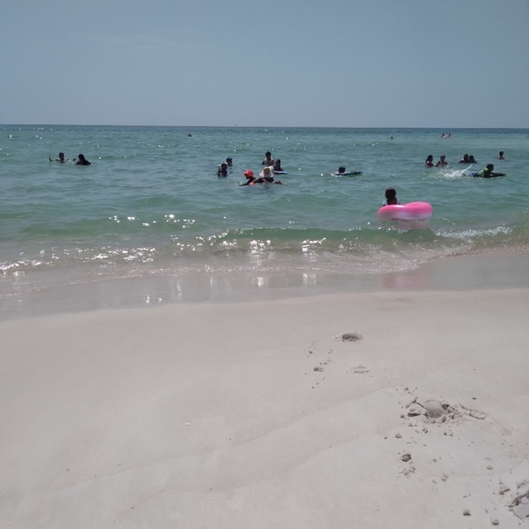 Meet your Posher, Mary - Picture 7 of 9